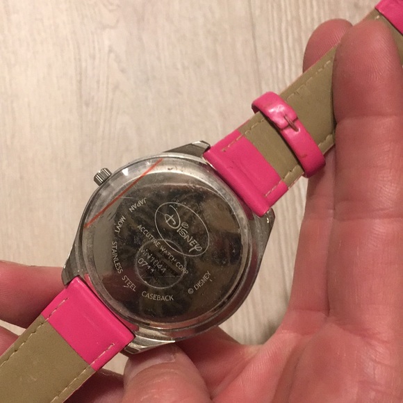 ❌SOLD❌ Minnie Mouse Disney Watch - Picture 4 of 6